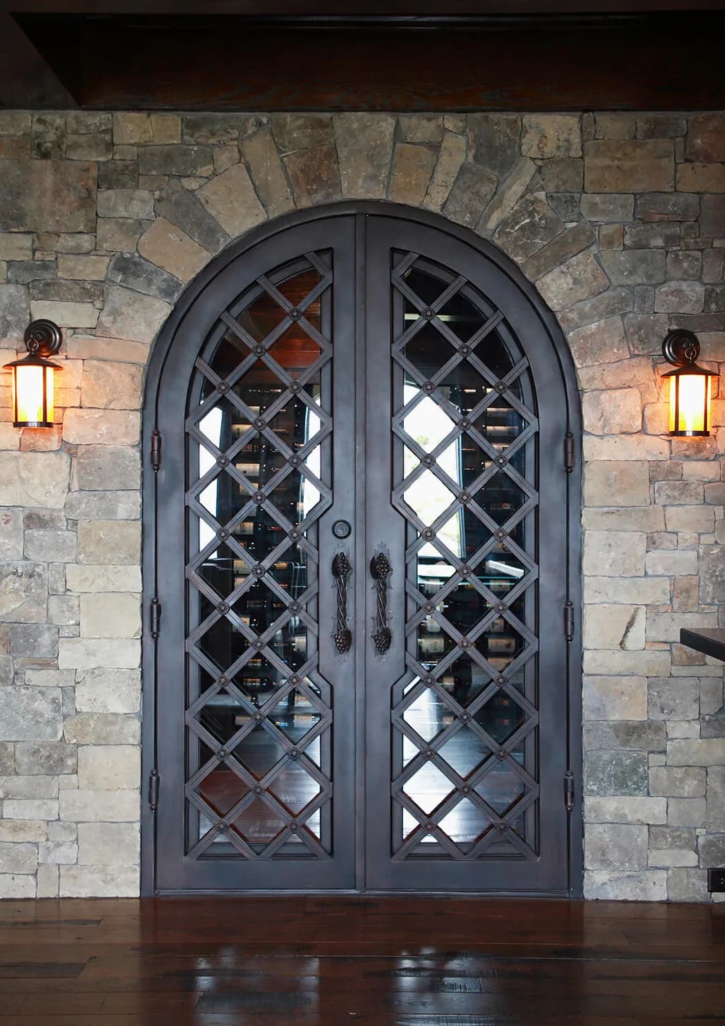 PS702 round-top iron wine cellar double door with a diamond-lattice grille